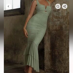 Articat Backless Shirring Mermaid Dress Size Medium Never Worn